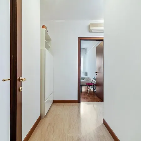 Guesthost - San Antonio Garden Flat With Terrace * Padova