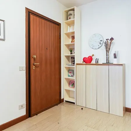 S.antonio Garden Flat With Terrace شقة